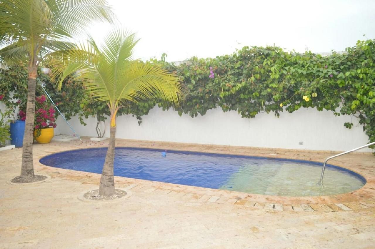 Room In House - Beautiful Beach House For 25 People * Cartagena