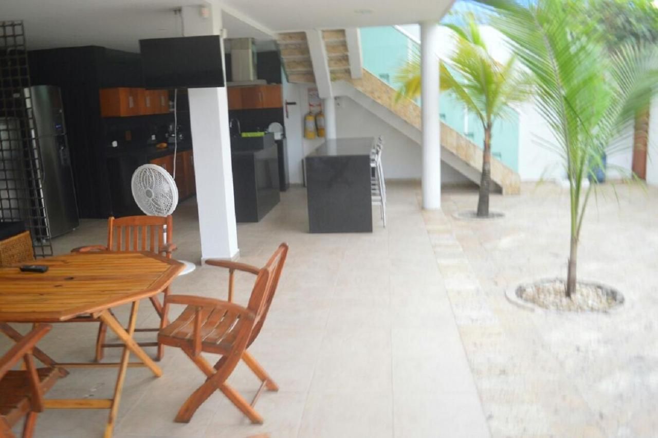 Room In House - Beautiful Beach House For 25 People Guest house