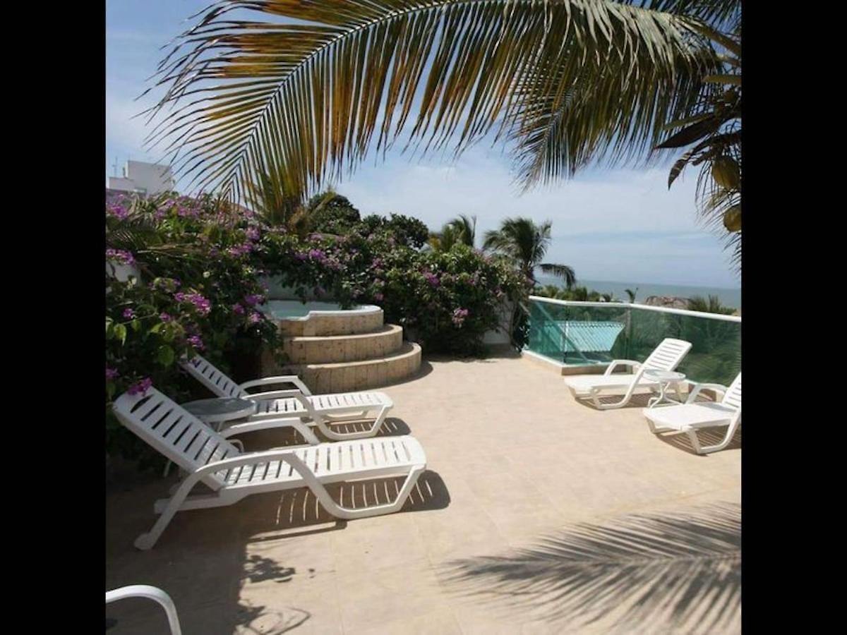 Room In House - Beautiful Beach House For 25 People Guest house Cartagena